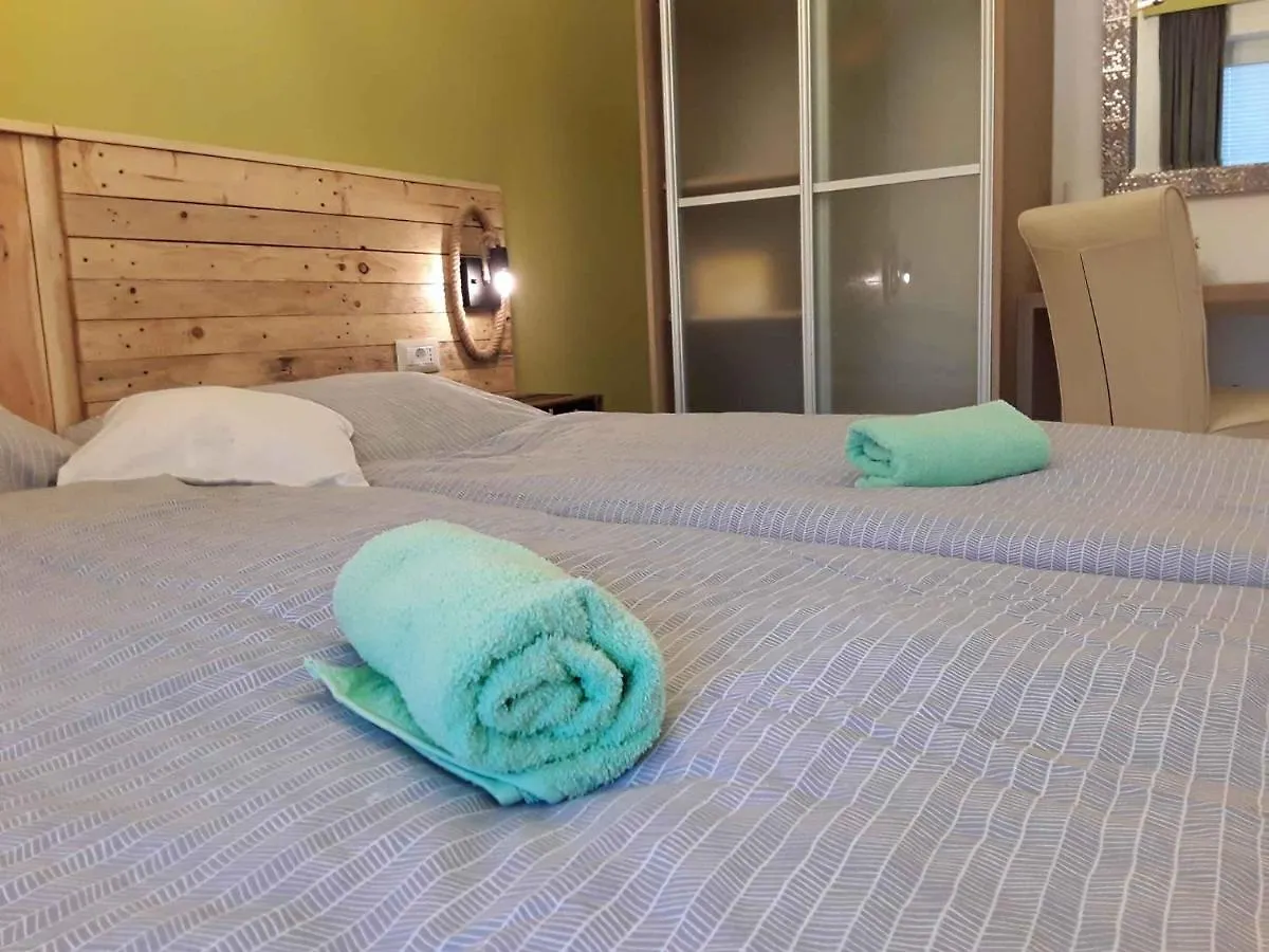 Apartments In Porec - Istrien 42541